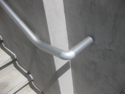 codo de tubular para pasamanos natural