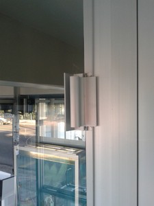 jaladera para ventana lijera